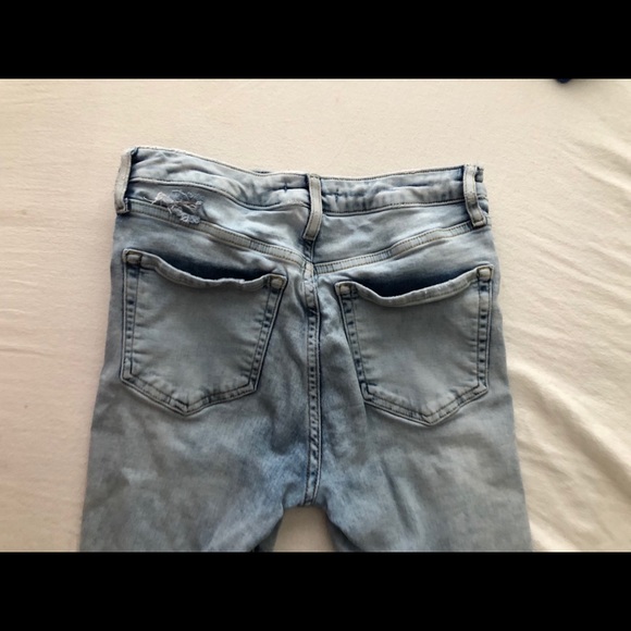 forever 21 // high waisted jeans - Picture 3 of 5